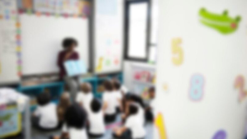 Uczniowie SP4 na żywo w Urzędzie Miasta: Odkrywają świat samorządu w Pruszczu Gdańskim