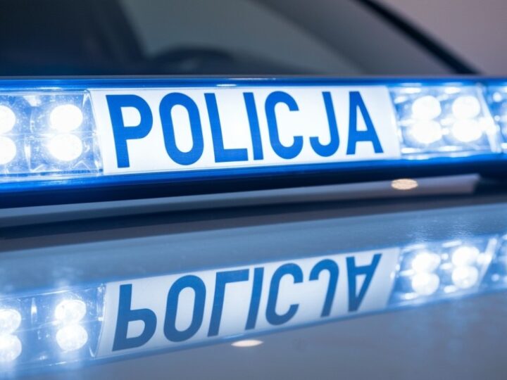 Polska Policja na fali wzrostu: rekordowe liczby funkcjonariuszy i chętnych do służby