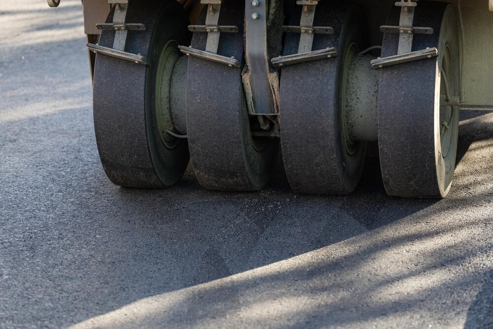 Postępy w remoncie drogi wojewódzkiej nr 221: kluczowe ustalenia z Budimexem