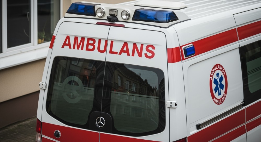 Mundurowi uczą młodzież, jak bezpiecznie spędzać ferie w Pruszczu Gdańskim