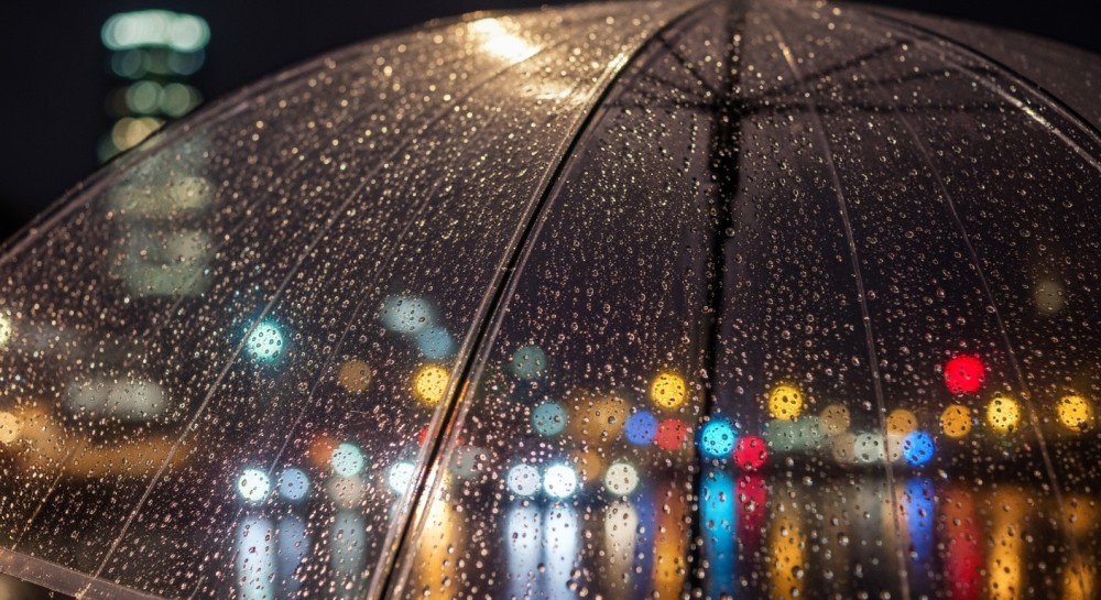 Ostrzeżenie drogowe: trudne warunki – jedź z rozwagą!