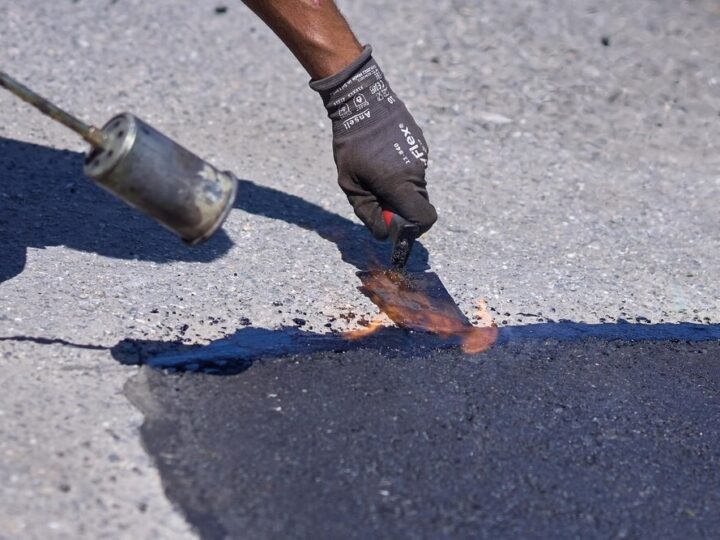 Nowe nawierzchnie ulic Żytniej i Pszenicznej w Bielkowie – koniec z błotem i kałużami!