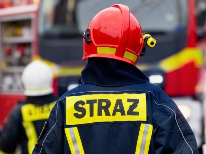 Nowi strażacy w Pruszczu Gdańskim: ślubowanie i awans w służbie pożarniczej