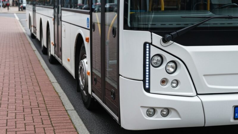 Bajkowy autobus 107 zaprasza na magiczną podróż z okazji Dnia Dziecka!