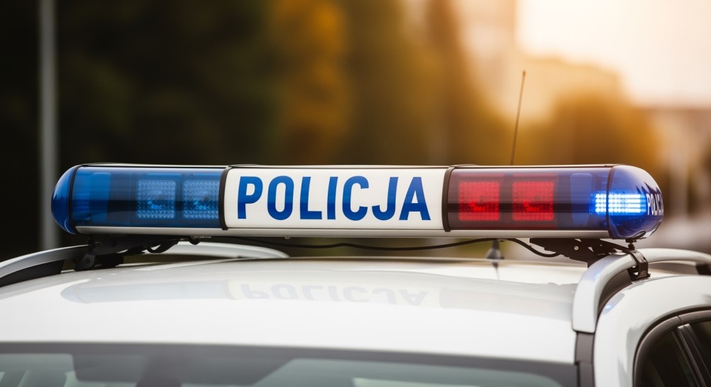 Bezpieczni seniorzy: debata z policją w Cedrach Wielkich