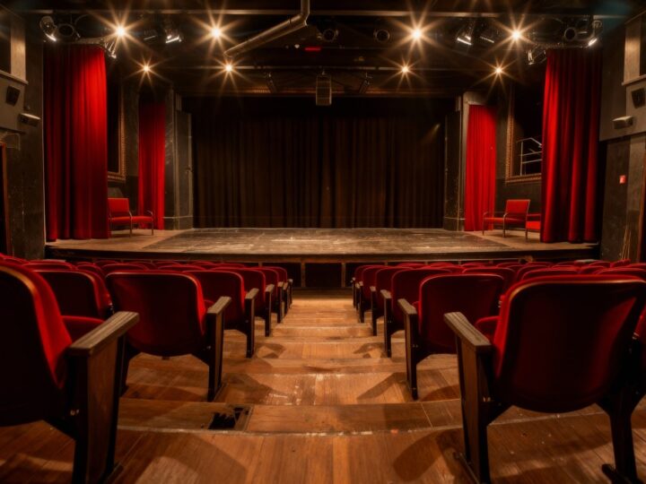 Teatr przyszłości: „Po co nam kobiety?” w Pruszczu Gdańskim